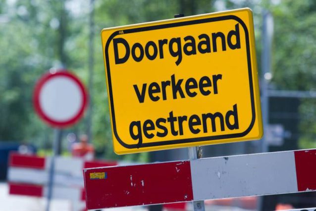 doorgaand-verkeer-gestremd-